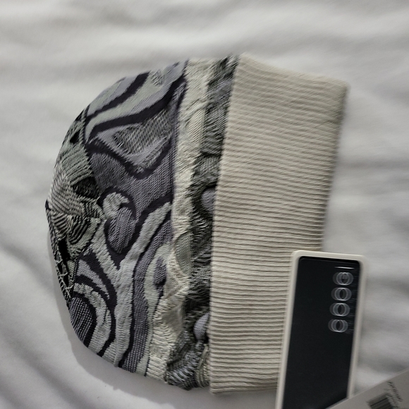 NWT COOGI CLASSIC SKULLY. Multi Colors. UNISEX. MRSP $180 - Picture 3 of 4